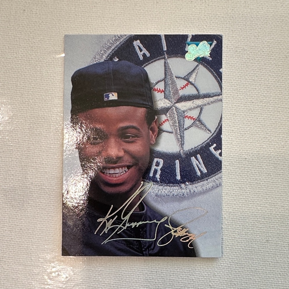 Baseball Player Trading Card of ken Griffey junior by studio mint condition